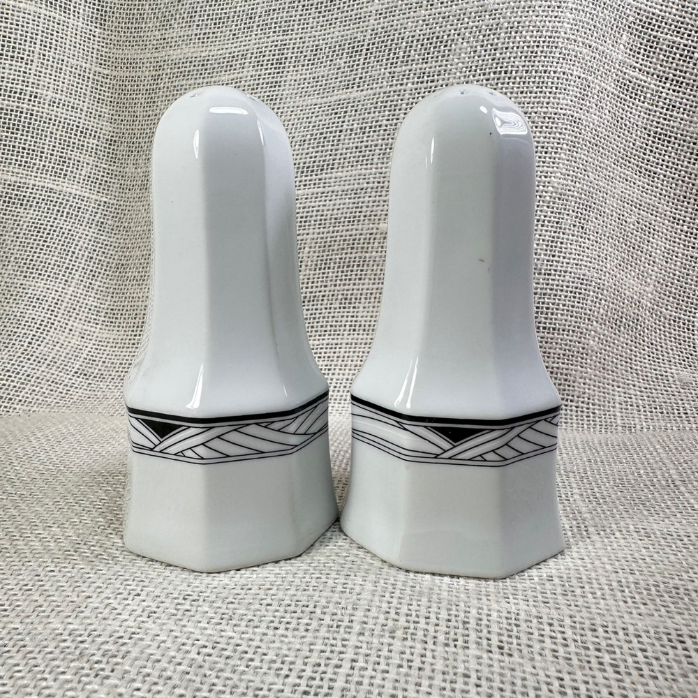 Studio Nova Synthesis Salt & Pepper Shakers Set Black Gray Geometric Pattern Tha